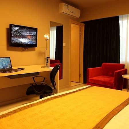 Yes Inn Shenyang Luaran gambar
