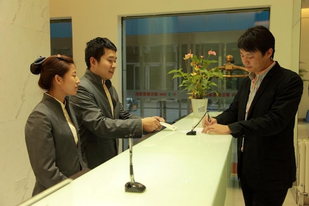 Yes Inn Shenyang Luaran gambar